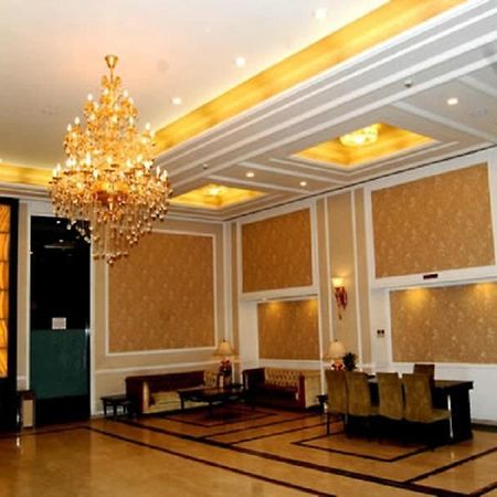 Hotel Royal Panna Shahjahanpur Eksteriør billede