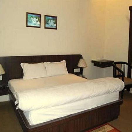 Hotel Royal Panna Shahjahanpur Eksteriør billede